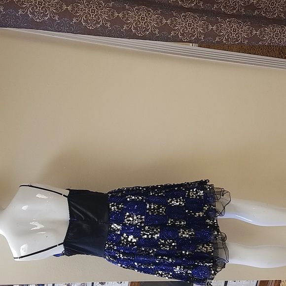 Jessica designs size 7 homecoming dress - Picture 4 of 5